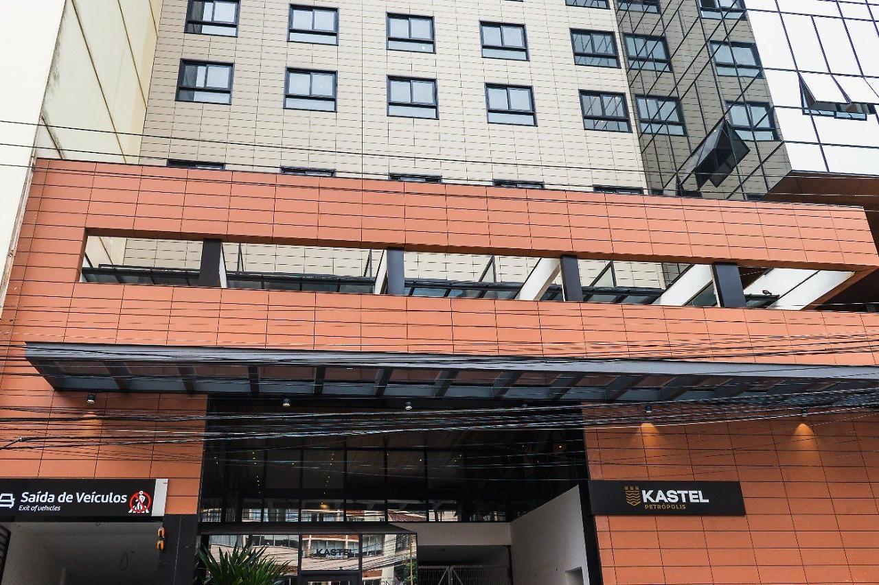 Hotel Kastel Petropolis Zewnętrze zdjęcie
