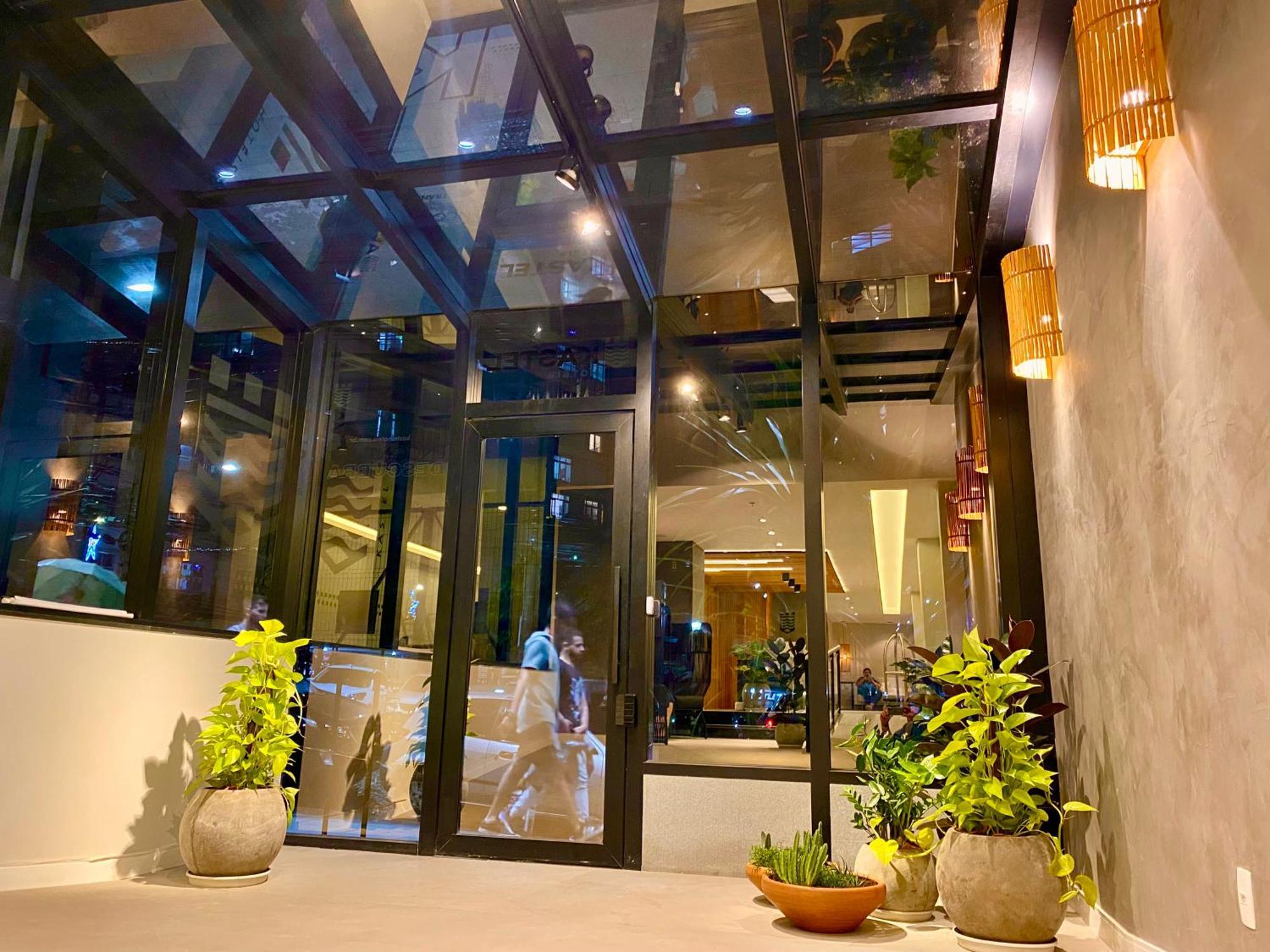 Hotel Kastel Petropolis Zewnętrze zdjęcie