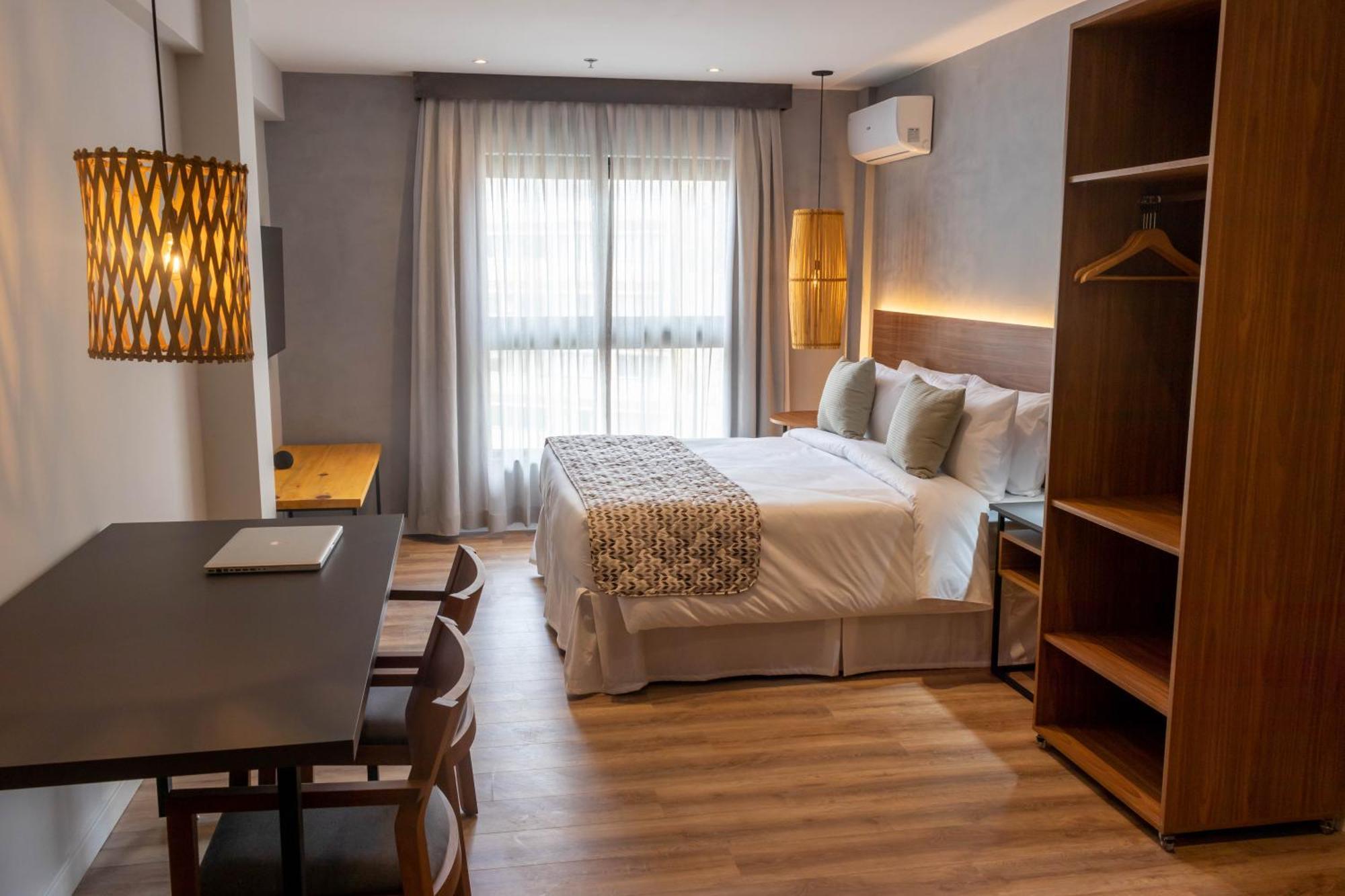 Hotel Kastel Petropolis Zewnętrze zdjęcie